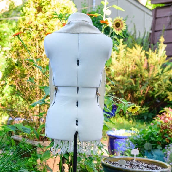 Woven Baby Alpaca White Dress Scarf with Fringe - Picture 2 of 4